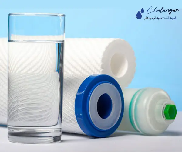 تعویض فیلتر دستگاه تصفیه آب خانگی