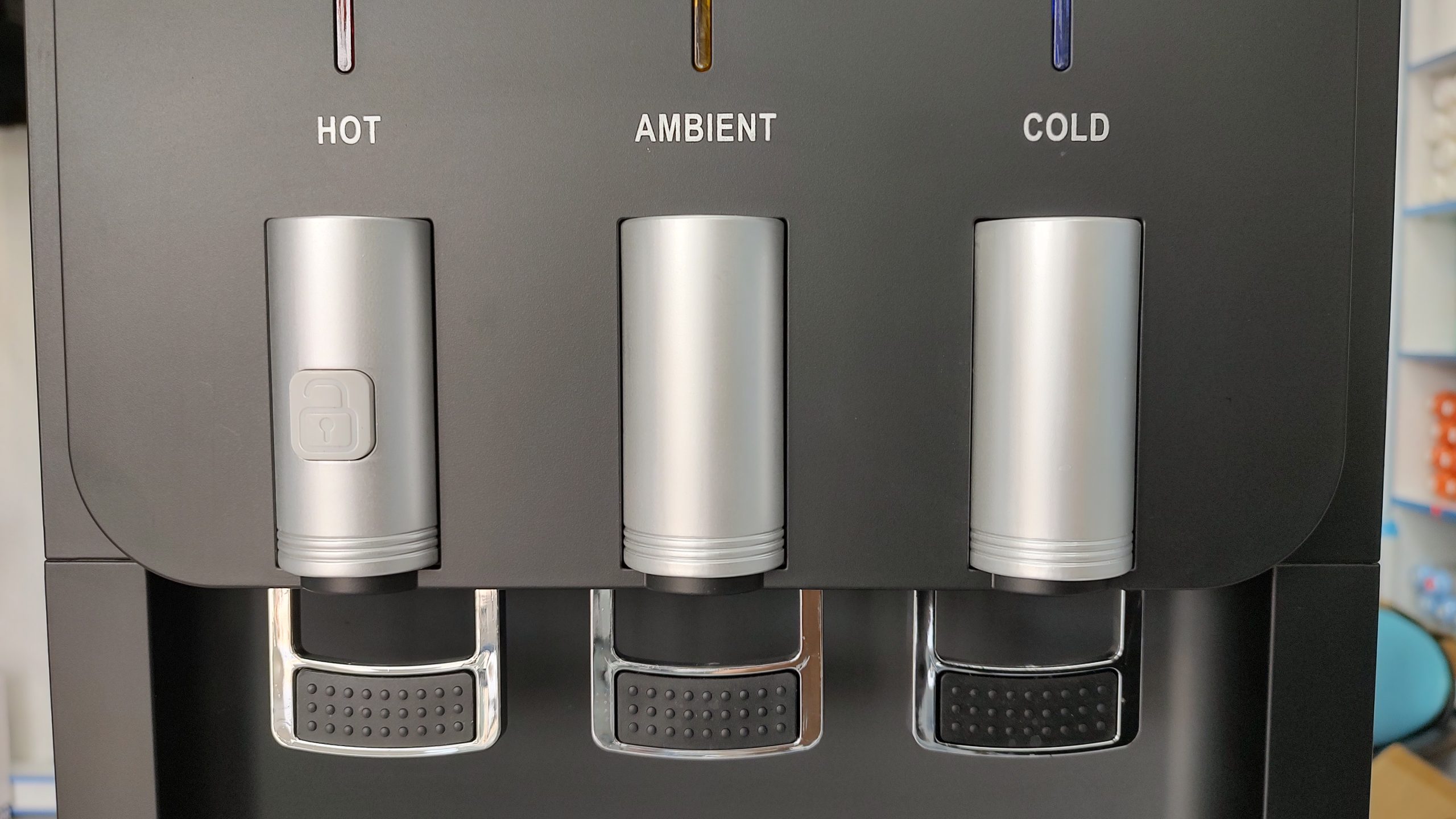 دستگاه آب سرد و جوش فلکس تک تایوان مجهز به تصفیه آب اسمز معکوس ۶ مرحلهای با قفل کودک 9 دستگاه آب سرد و جوش فلکس تک تایوان مجهز به تصفیه آب اسمز معکوس ۶ مرحلهای با قفل کودک - Image 9